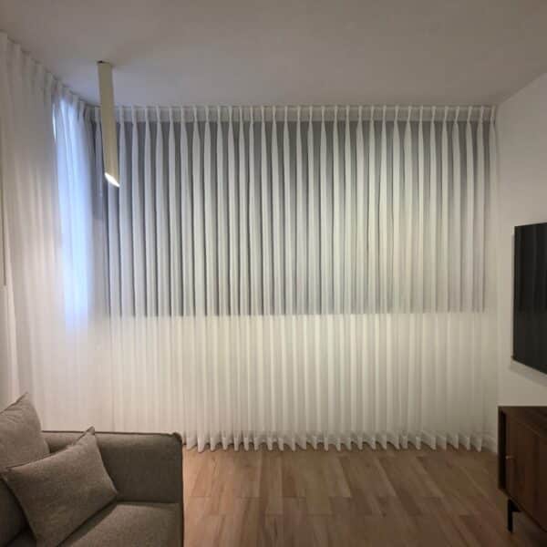 וילון בוסתן